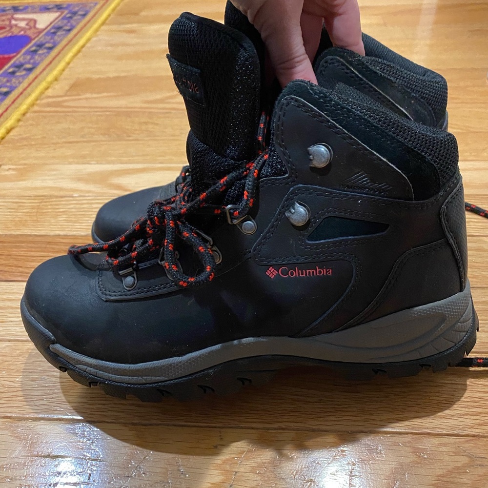 Columbia boots